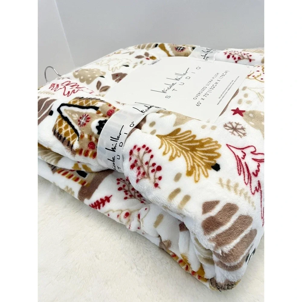 Nicole Miller CHRISTMAS Gingerbread House Brown Plush Throw‎ Blanket